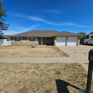 1624 Jonquil Park Dr, Clovis, NM, 88101