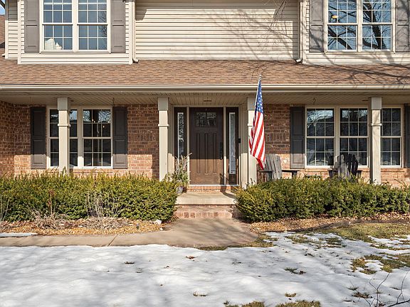 4th image of 145 Stone Ridge Dr