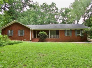 100 Black Rock Ct, Fayetteville, GA