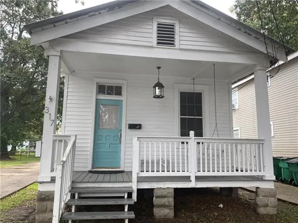 317 Lafayette St, Gretna, LA 70053
