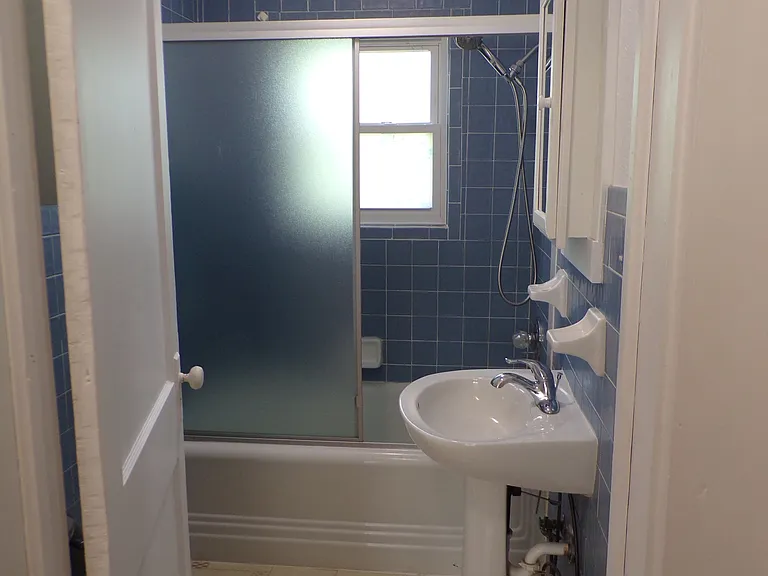 103 McMinn Ave — Photo 12
