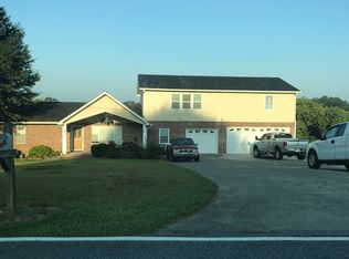 491 Oakwood Dr, Cedartown, GA 30125