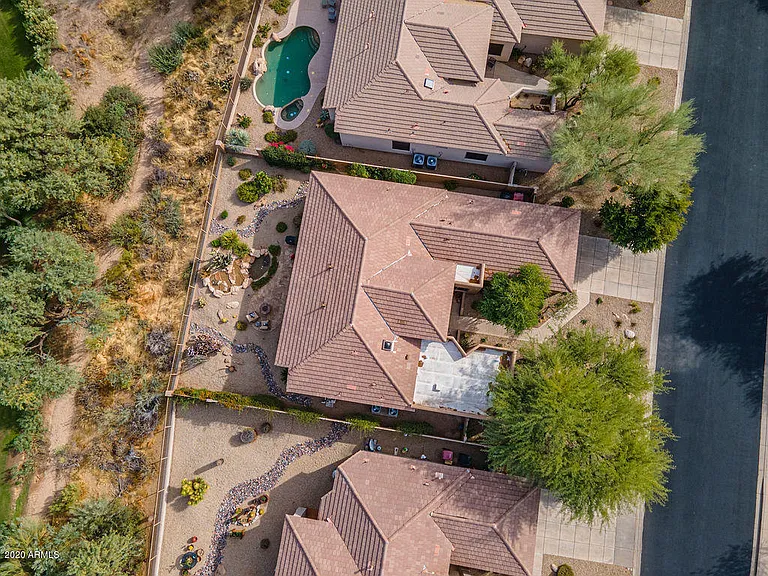 6894 E Thirsty Cactus Ln — Photo 57