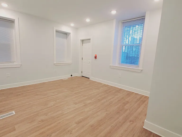 4131 W Girard ave — Photo 19