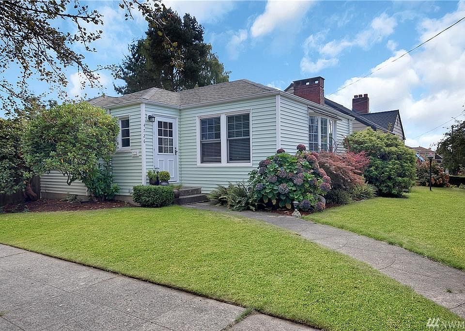 1st image of 4726 36th Ave NE
