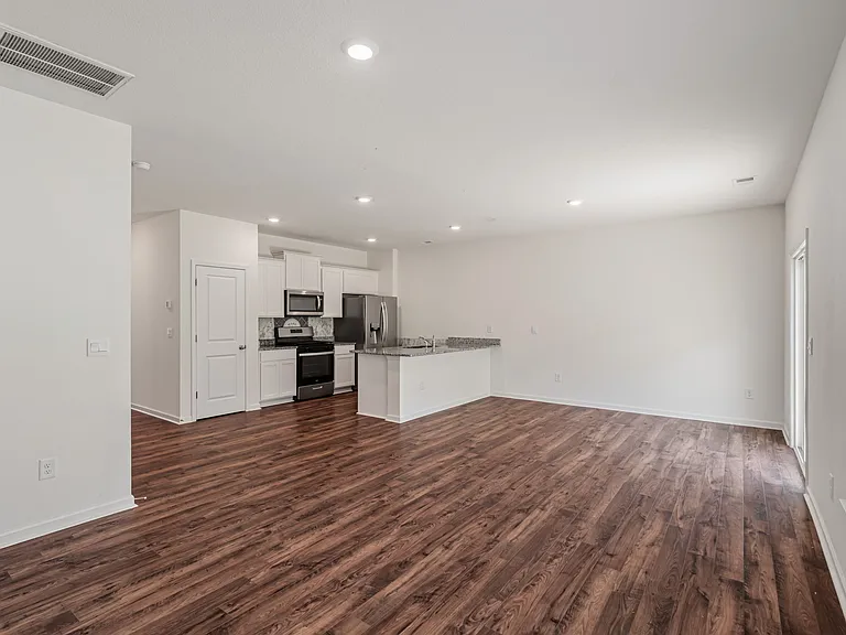 12356 Manhattan Ln — Photo 9