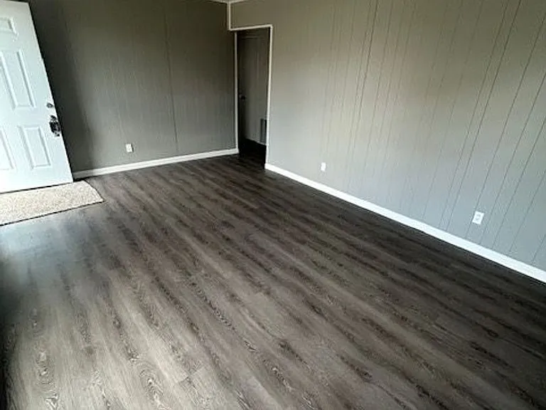 6 Delores Dr — Photo 7
