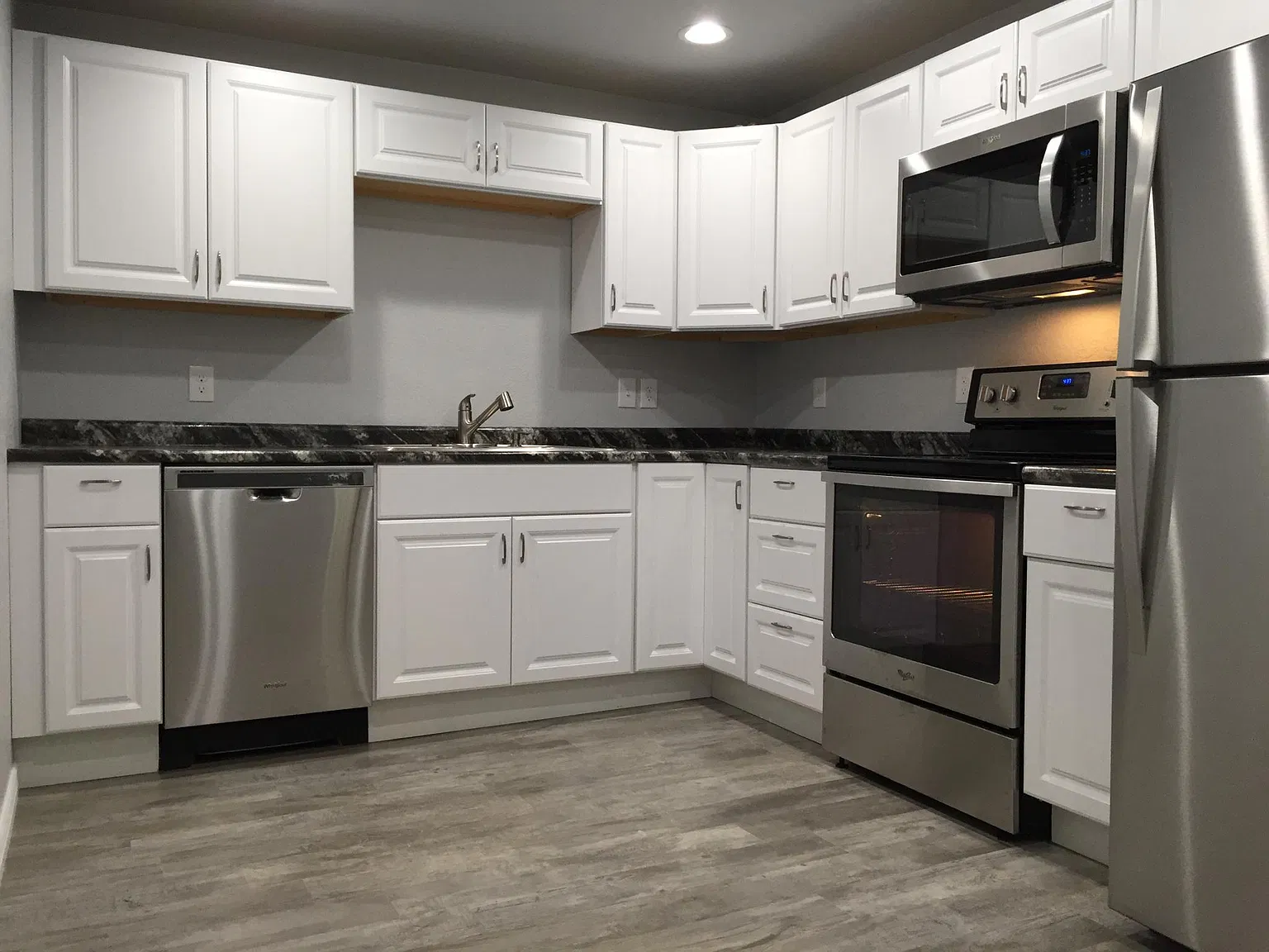 1 bed, 600 sqft, $895 — Photo 4