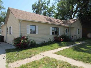 523 E 27th St, Kearney, NE 68847