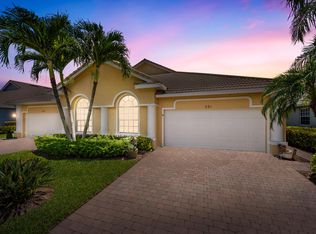 521 NW Red Pine Way, Jensen Beach, FL 34957