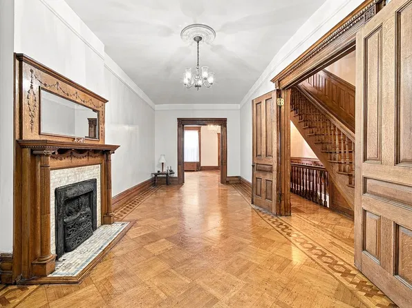 5 Hamilton Ter, New York, NY 10031