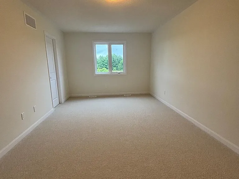 80 Oakmont Dr — Photo 25