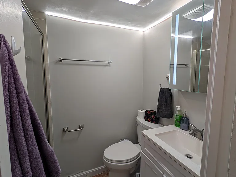 216 Columbia St #1 — Photo 10