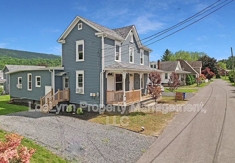 14210 Temple St — Photo 2