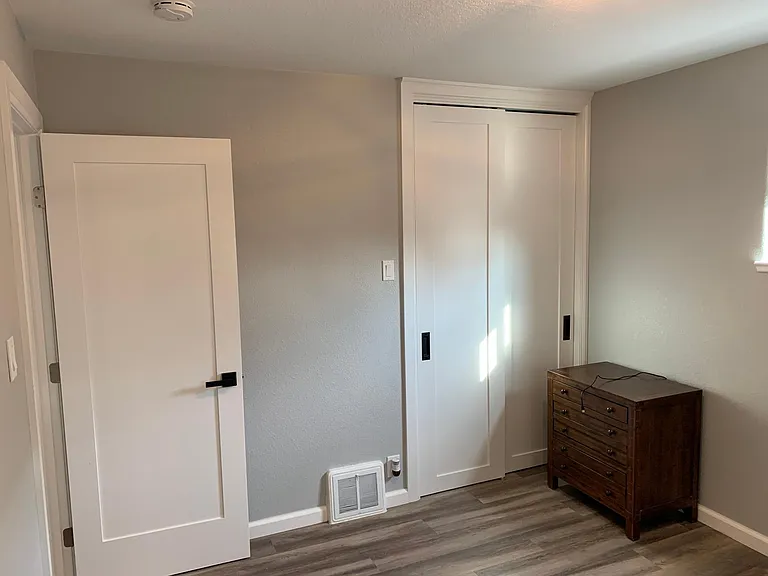 4422 E Utah Pl — Photo 11