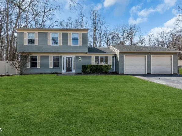 7 Stephanie Court, Jackson, NJ 08527