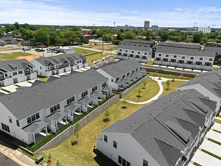Northside Townhomes — Photo 38