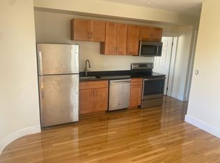 27 Henry St #3-F, Framingham, MA 01702