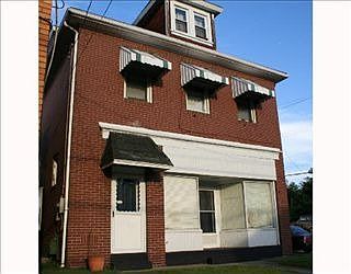 2nd image of 1600 Duss Ave