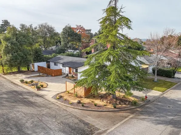 3636 Traverse St, Redding, CA 96002