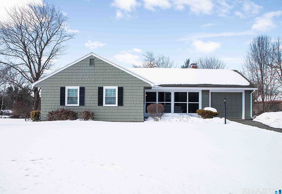 1st image of 1240 High Road