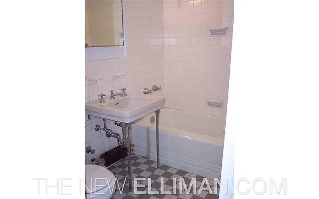 Rented by Douglas Elliman | media 67