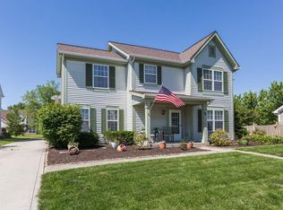 73 Carriage Lake Dr, Brownsburg, IN 46112