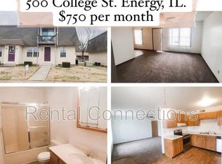 500 E College St #A4, Energy, IL 62933