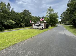 399 Baypark Dr NW, Calabash, NC 28467
