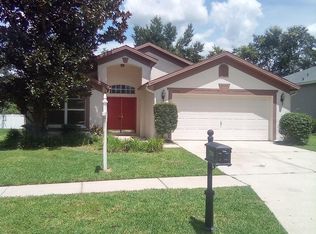 2703 Brookville Dr, Valrico, FL 33596