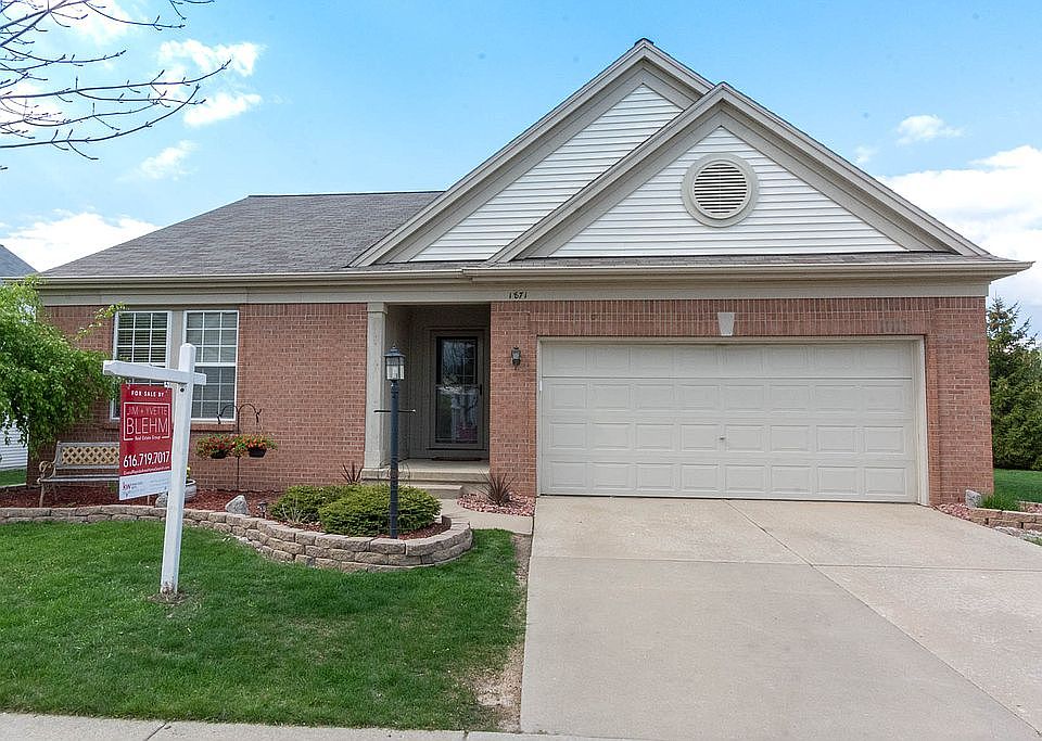 1st image of 1871 Hollow Creek Dr SE