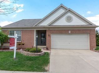 1871 Hollow Creek Dr SE, Caledonia, MI 49316