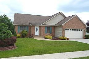 1st image of 251 Dogwood Dr