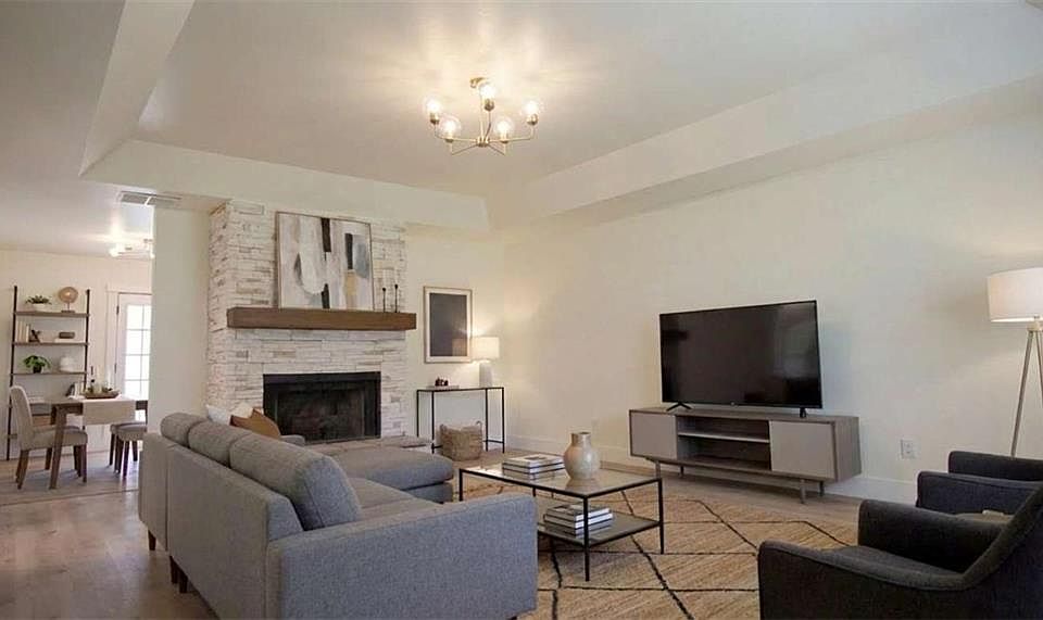 1st image of 1504 Sugarplum Pl SW