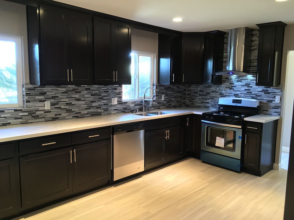 1st image of 7082 Monroe Cir