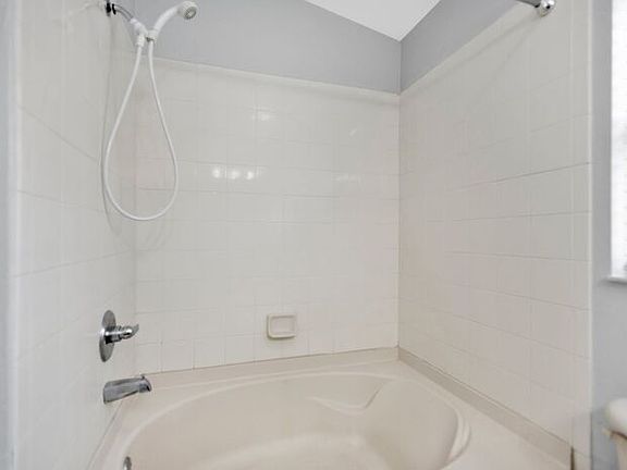 4th image of 11730 Crest Creek Dr