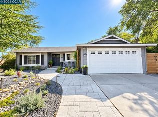 125 Castlewood Dr, Pittsburg, CA 94565