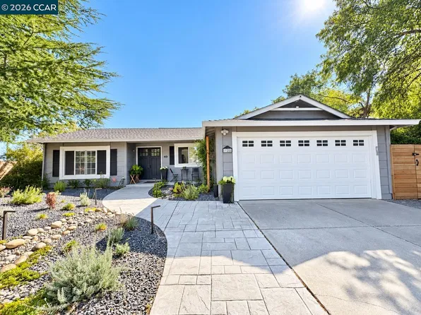 125 Castlewood Dr, Pittsburg, CA 94565