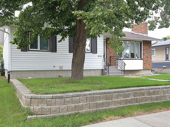 4th image of 10424 152nd St NW
