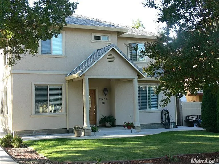 7550 Linden Ave photo 1