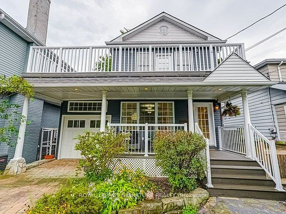 2nd image of 30 Birchmount Rd