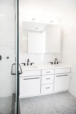 Rented by Pink Stone Realty LLC | media 11