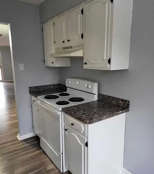 4328 W Bancroft St #1 — Photo 10