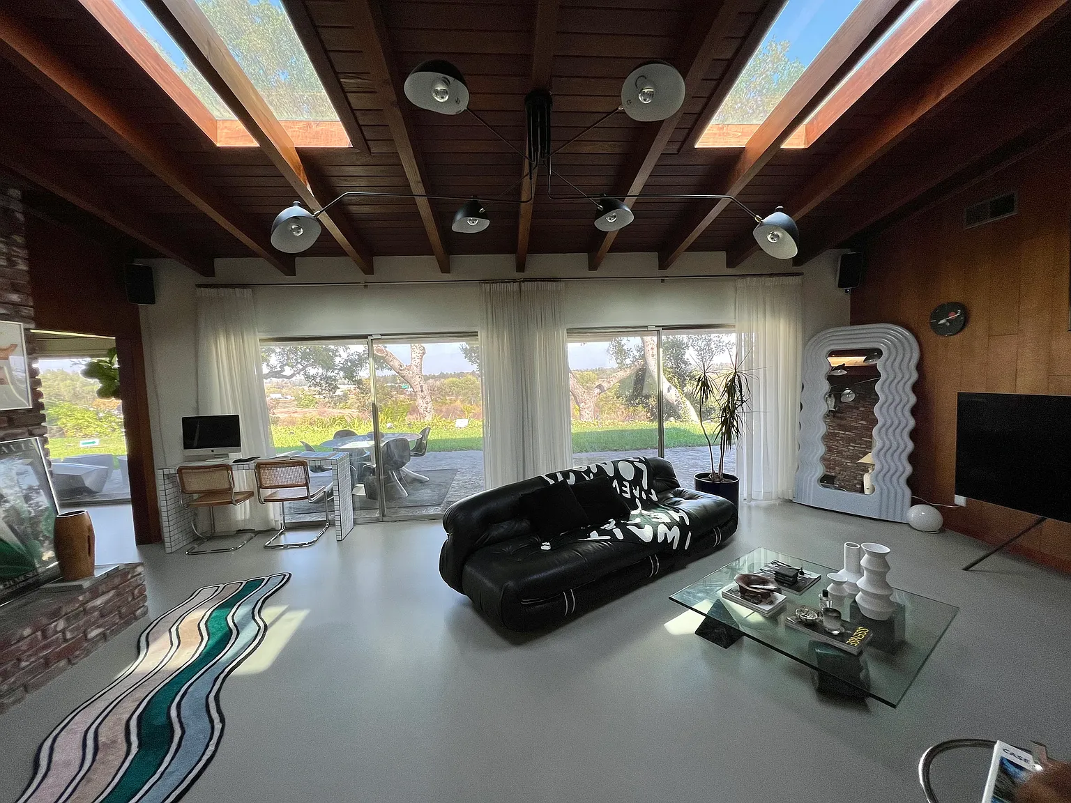 1 bed, $1,200 — Photo 3