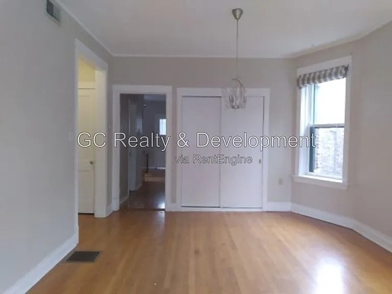 1306 W Cornelia Ave #3 — Photo 7