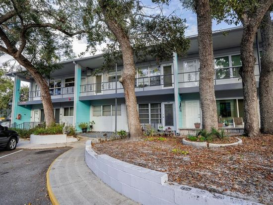4151 55th Way N APT 1058, Kenneth City, FL 33709