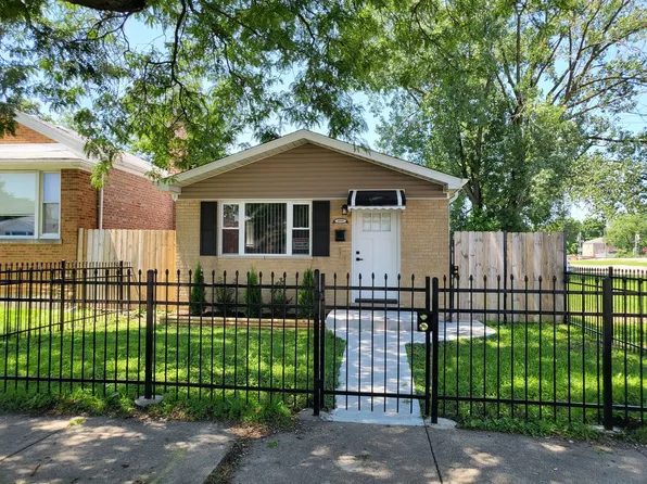 8910 S Carpenter St, Chicago, IL 60620