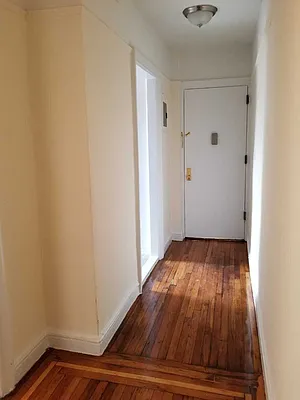 Rented by New York Residence | media 31