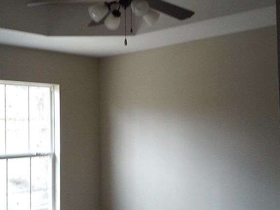 3rd image of 20033 Sunshine Dr #B