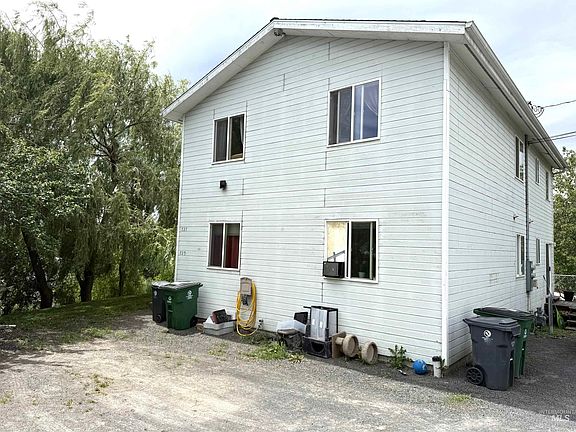 2nd image of 725/727 N Brent Dr